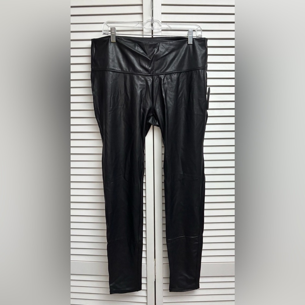 🔥Time and Tru Women’s High Rise Skinny Faux Leather Leggings, Size: XXL(20), NWT